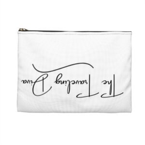 the traveling diva makeup bag. chic travel accessory pouch for the travel lover. ( black zipper, white zipper).